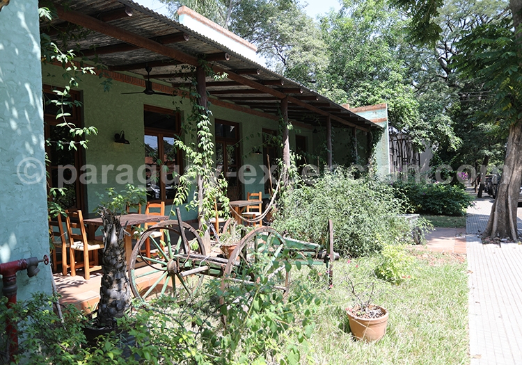 Où manger à Asunción ? Au restaurant Pozo Colorado