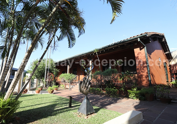 Casa Viola, Asunción, Paraguay Casa Viola, Asunción, Paraguay
