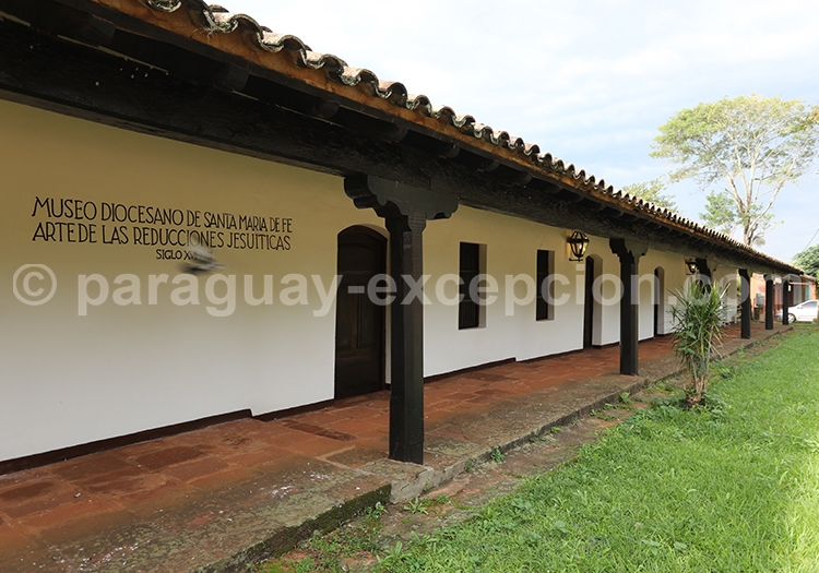 Musée Santa Maria de Fe, Yvy, Paraguay Musée Santa Maria de Fe, Yvy, Paraguay