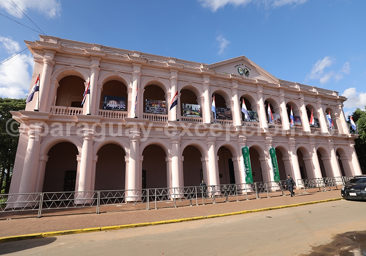 1-Cabildo-Asuncion-de-Paraguay