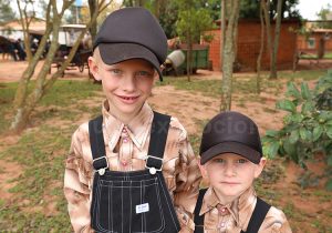 Portrait d'enfants mennonites Portrait d'enfants mennonites