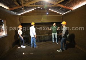 Visite de la zone de stockage