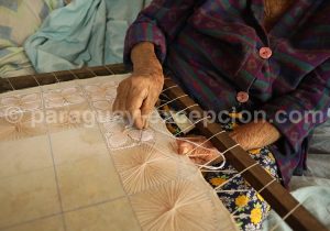 Travail du Ñanduti Travail du Ñanduti