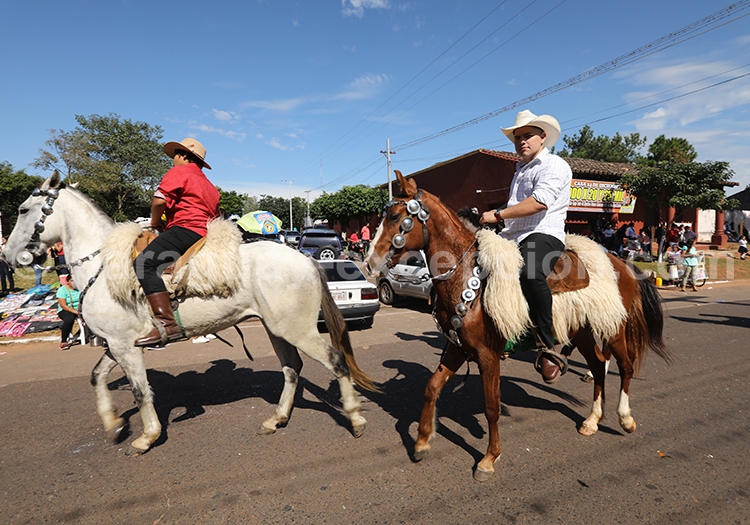 3-Gauchos-Acahay-Paraguay