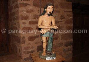 Statue représentant à Jésus