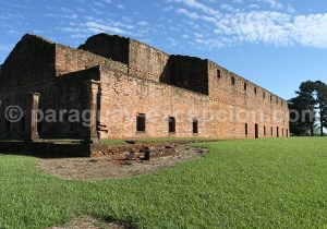 Ruines de la mission jésuite Jesús de Tavarangüé
