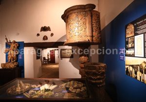 Objets et fragments récupérés par le musée