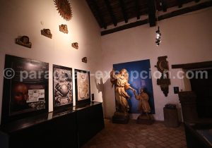 Visite du musée historique de San Ignacio de Guazu