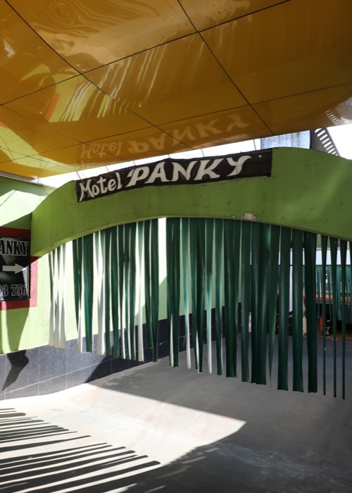 8 Les motels au Paraguay