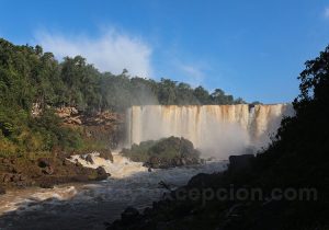 Chutes du fleuve Ñacunday