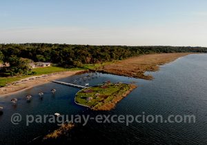 Laguna Blanca, balnéaire et ornithologie