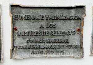 Hommage aux martyrs du Cerro Cora