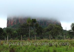 Cerro Memby, Cordillière del Amambay